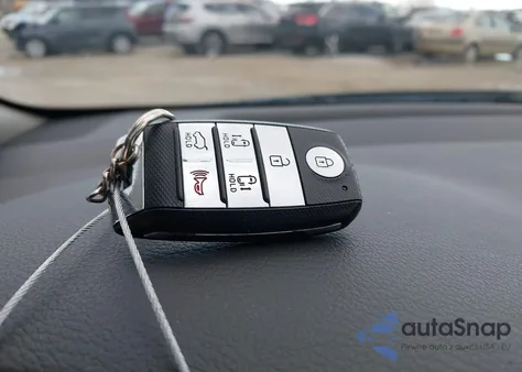 2015 Kia Sedona Ex z USA, uszkodzony, nr VIN KNDMC5C13F6049628